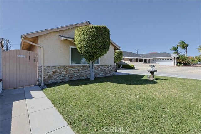 16327 San Gabriel Street, Fountain Valley, CA 92708