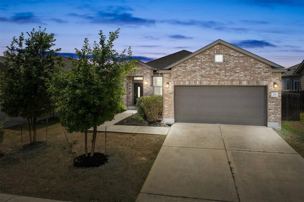 721 Bridgestone WAY, Buda, TX 78610