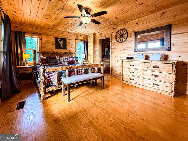 216 Eagle Talon Trail, Sautee Nacoochee, GA 30571