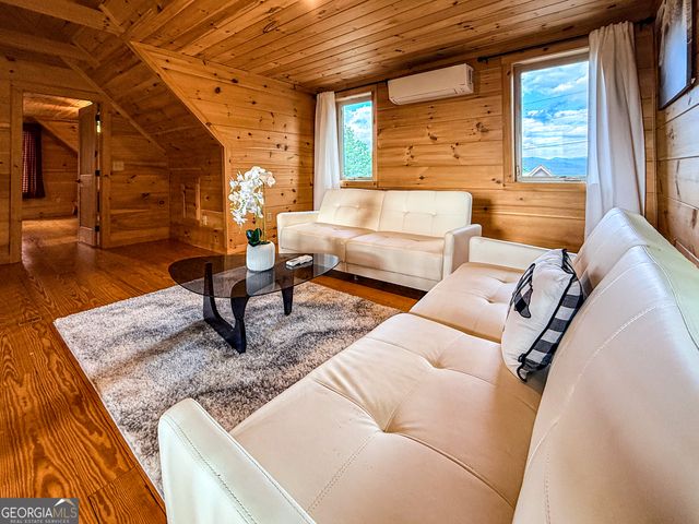 216 Eagle Talon Trail, Sautee Nacoochee, GA 30571