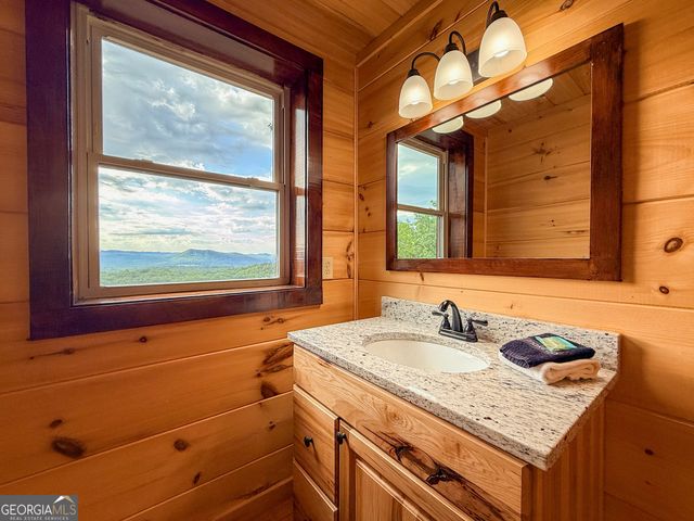 216 Eagle Talon Trail, Sautee Nacoochee, GA 30571