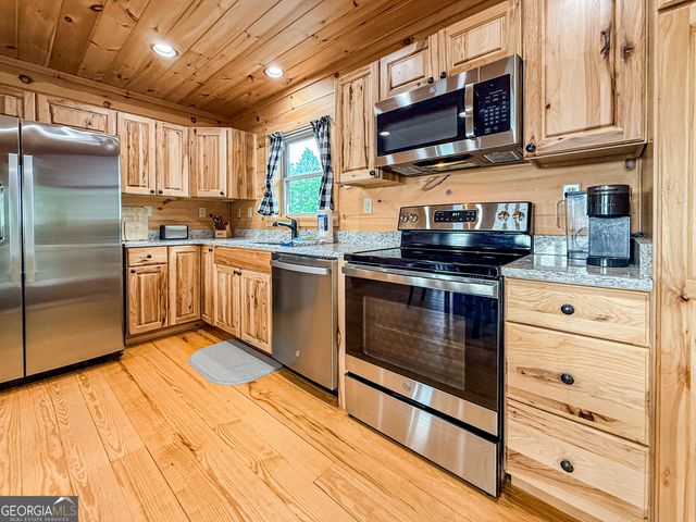 216 Eagle Talon Trail, Sautee Nacoochee, GA 30571