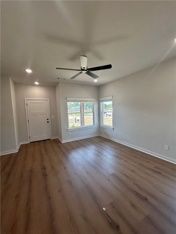 623 Cosmos Street, Centerton, AR 72719