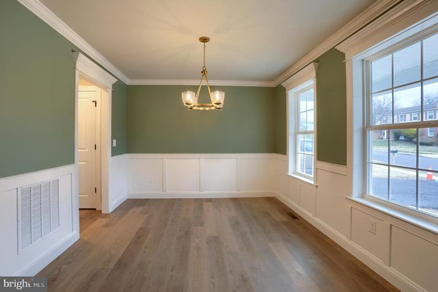 144 CRICKET LN, Camp Hill, PA 17011