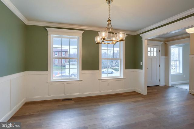 144 CRICKET LN, Camp Hill, PA 17011