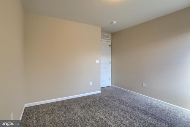 144 CRICKET LN, Camp Hill, PA 17011