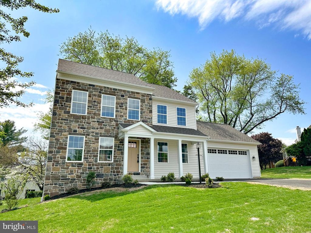 144 CRICKET LN, Camp Hill, PA 17011