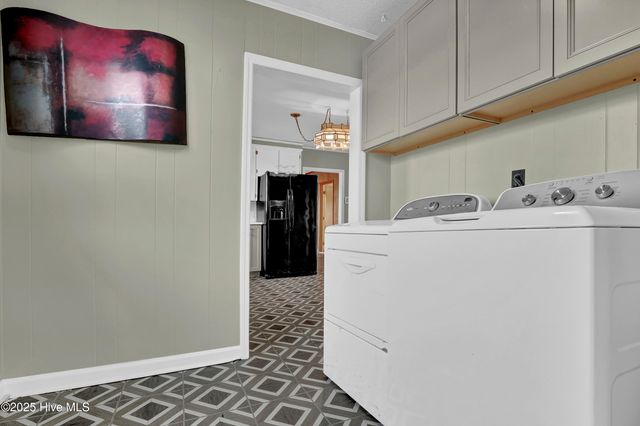 2152 Highway 172, Sneads Ferry, NC 28460