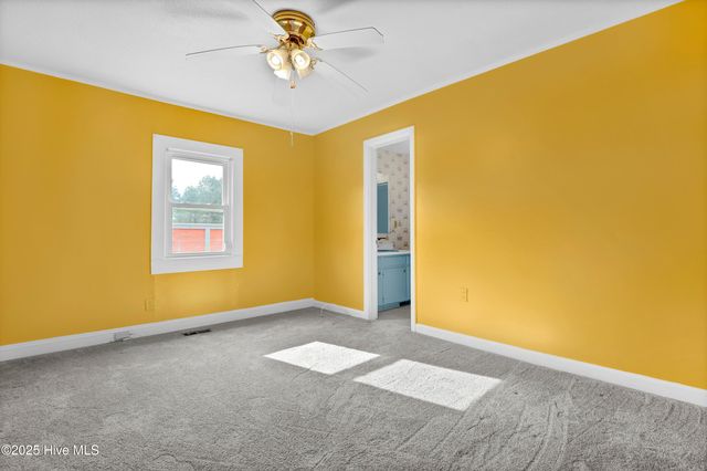 2152 Highway 172, Sneads Ferry, NC 28460