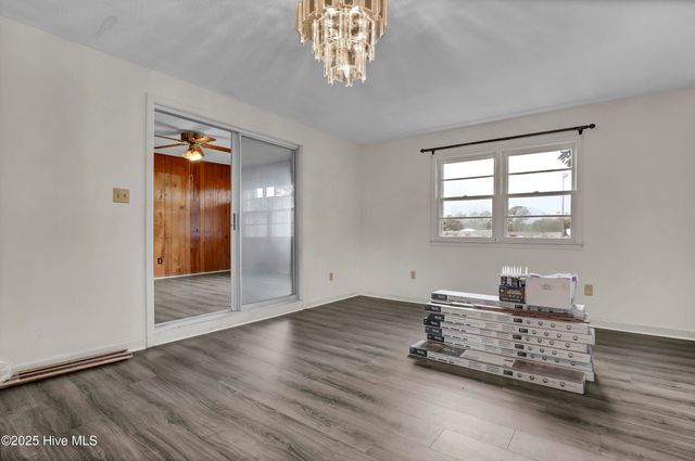 2152 Highway 172, Sneads Ferry, NC 28460