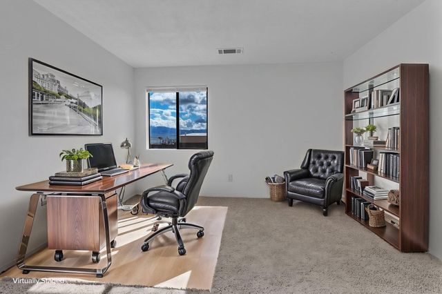372 Pearl Drive NE, Rio Rancho, NM 87124