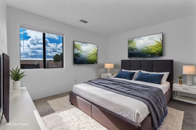 372 Pearl Drive NE, Rio Rancho, NM 87124
