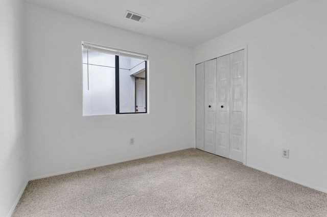 372 Pearl Drive NE, Rio Rancho, NM 87124