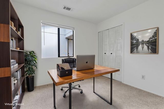 372 Pearl Drive NE, Rio Rancho, NM 87124