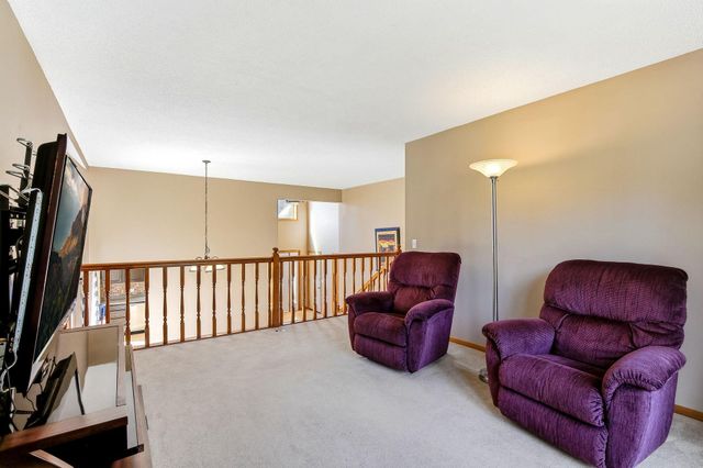 5506 W 137th Street, Savage, MN 55378