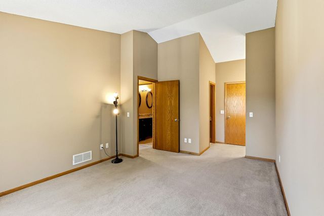 5506 W 137th Street, Savage, MN 55378