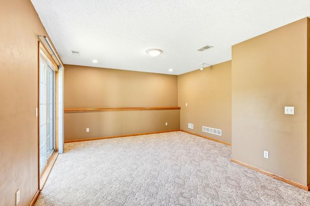 5506 W 137th Street, Savage, MN 55378