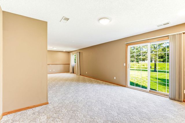 5506 W 137th Street, Savage, MN 55378