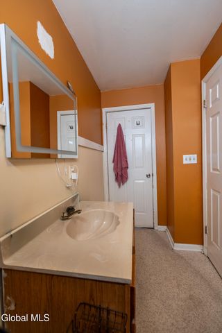 8 Avondale Terrace, Albany, NY 12209