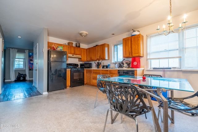 8 Avondale Terrace, Albany, NY 12209