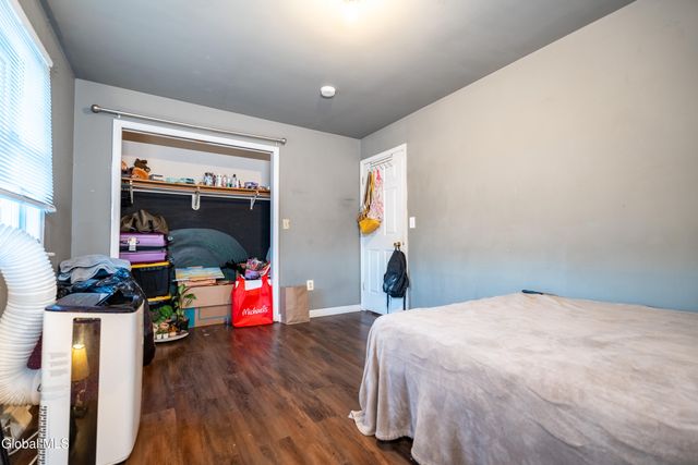 8 Avondale Terrace, Albany, NY 12209