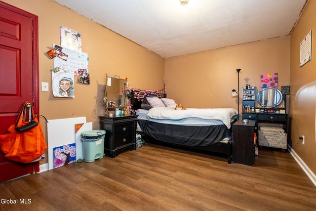 8 Avondale Terrace, Albany, NY 12209