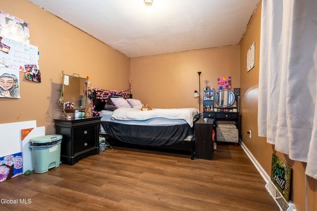 8 Avondale Terrace, Albany, NY 12209