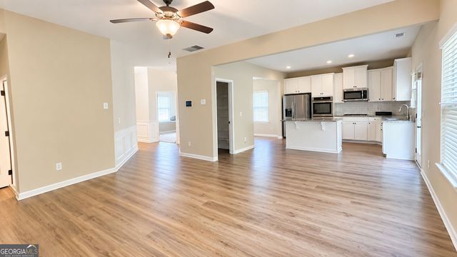 4870 Sultana Way SW, South Fulton, GA 30331
