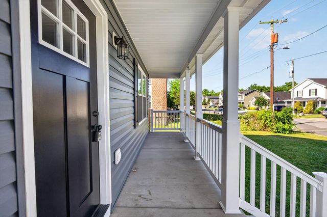 207 S LOUDOUN ST, Strasburg, VA 22657