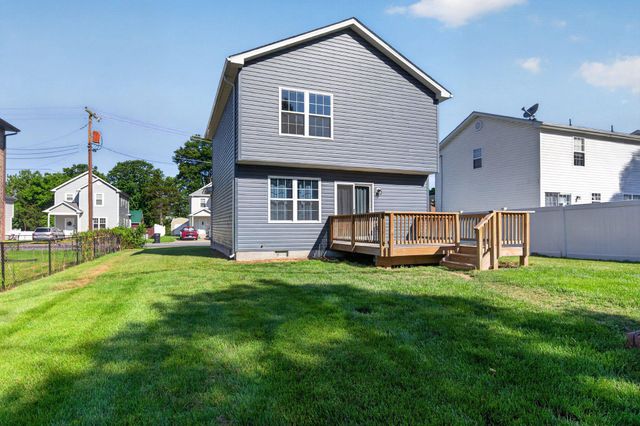 207 S LOUDOUN ST, Strasburg, VA 22657