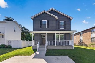 207 S LOUDOUN ST, Strasburg, VA 22657