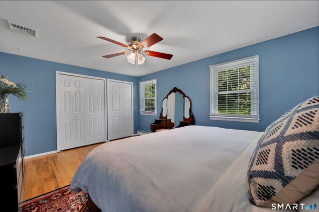 45 Willow Bee Lane, Middletown, CT 06457