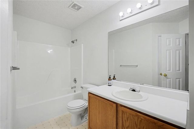 4836 Odessa West NW Inlet, Acworth, GA 30101