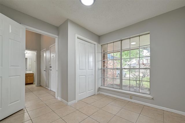 12702 Fawnway Drive, Houston, TX 77048