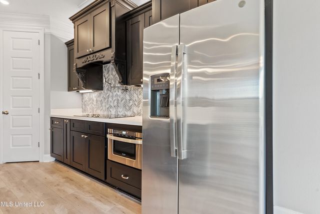 2962 Juliette Drive, Ocean Springs, MS 39564