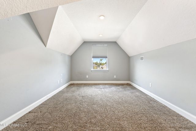 2962 Juliette Drive, Ocean Springs, MS 39564