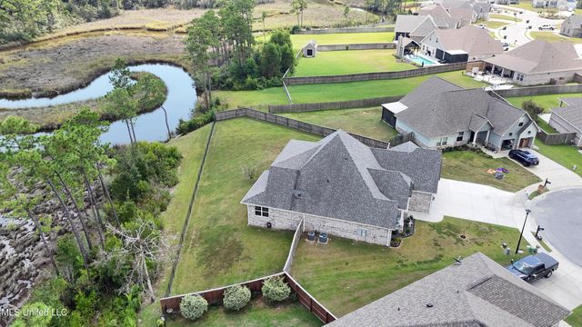 2962 Juliette Drive, Ocean Springs, MS 39564