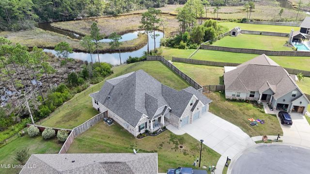 2962 Juliette Drive, Ocean Springs, MS 39564