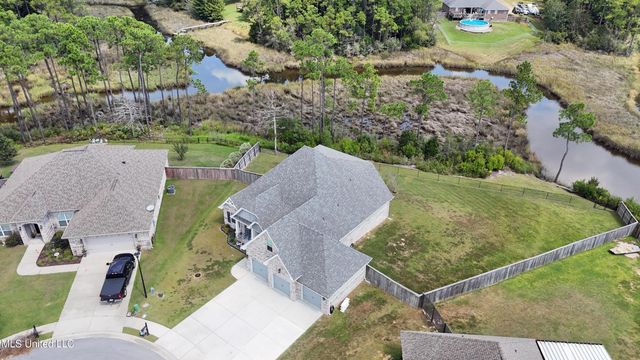 2962 Juliette Drive, Ocean Springs, MS 39564