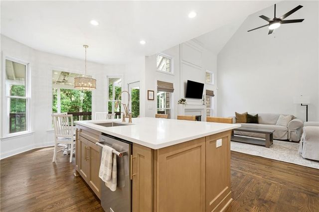 1015 Sugar Pike Way, Canton, GA 30115