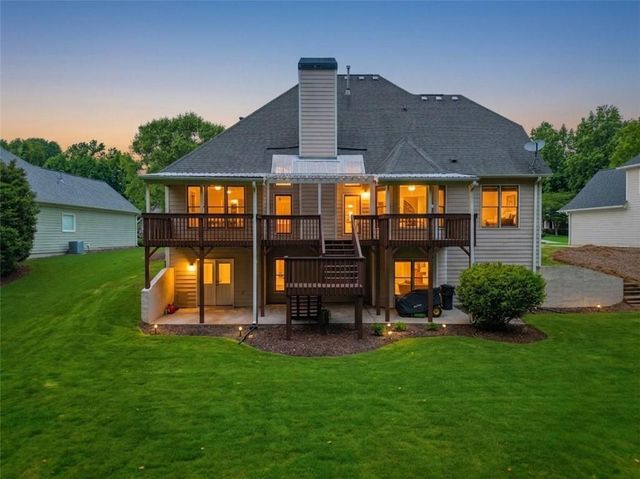 1015 Sugar Pike Way, Canton, GA 30115