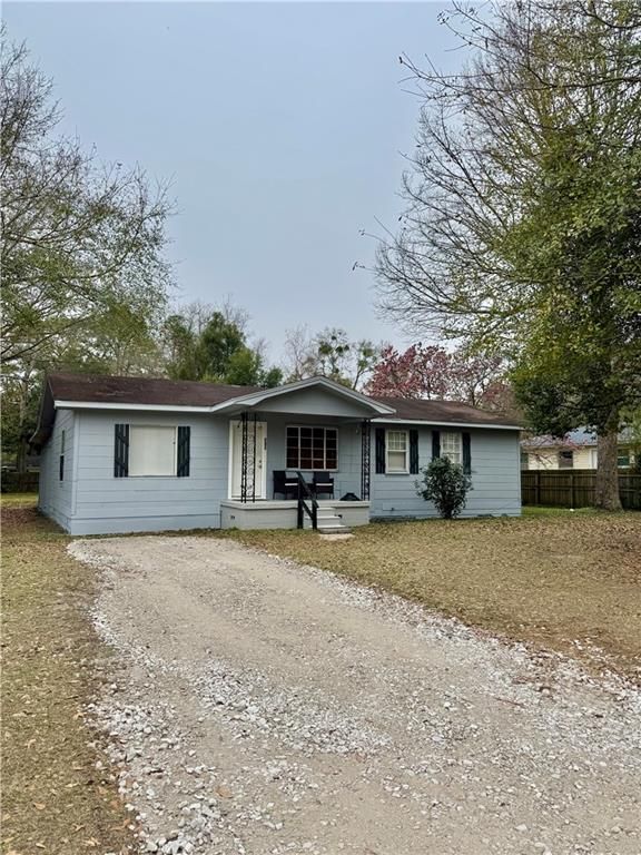 305 11th Avenue, Chickasaw, AL 36611