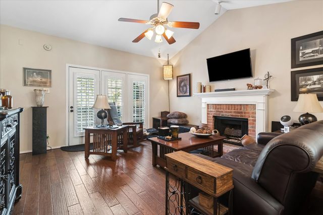 12660 Hillcrest Road 5208, Dallas, TX 75230