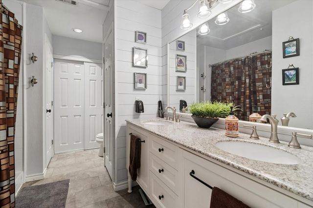 12660 Hillcrest Road 5208, Dallas, TX 75230