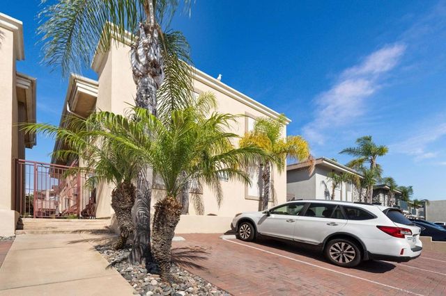 3993 Jewell C2, San Diego, CA 92109