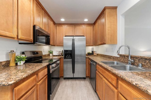 3993 Jewell C2, San Diego, CA 92109