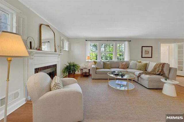 26 Whittier Terrace, Bloomfield, NJ 07003
