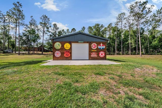 17833 HYLAND LANE, Dade City, FL 33523