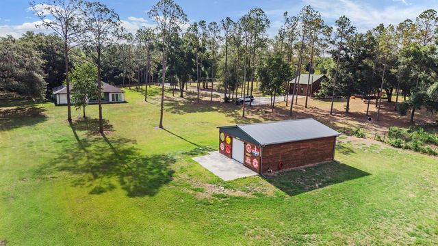 17833 HYLAND LANE, Dade City, FL 33523