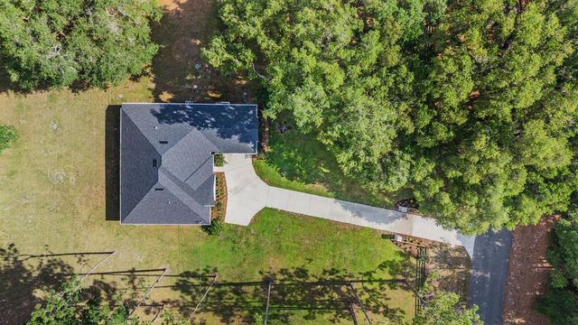 17833 HYLAND LANE, Dade City, FL 33523